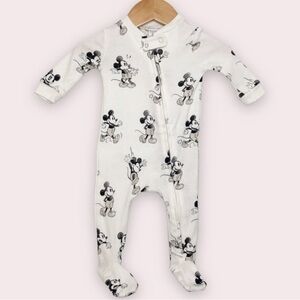 Pottery Barn Kids x Disney Mickey Mouse footie sleep & play zipper pajamas 0-3M